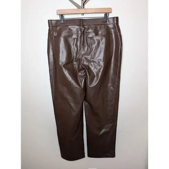 Abercrombie & Fitch 90’s Straight Ultra High Rise Brown Faux Leather Pant Sz 33